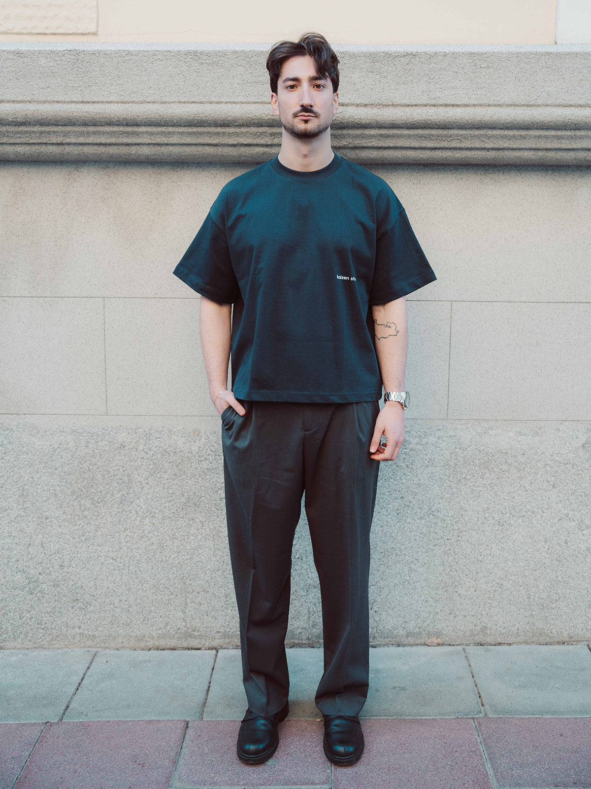 Core logo - Boxy cropped Tee